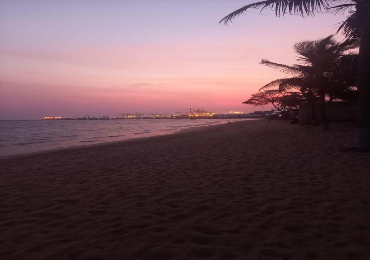 Cocobeach-Hotel โลเม ภายนอก รูปภาพ