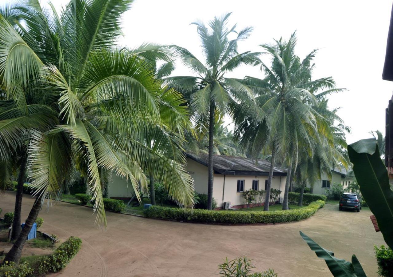 Cocobeach-Hotel โลเม ภายนอก รูปภาพ